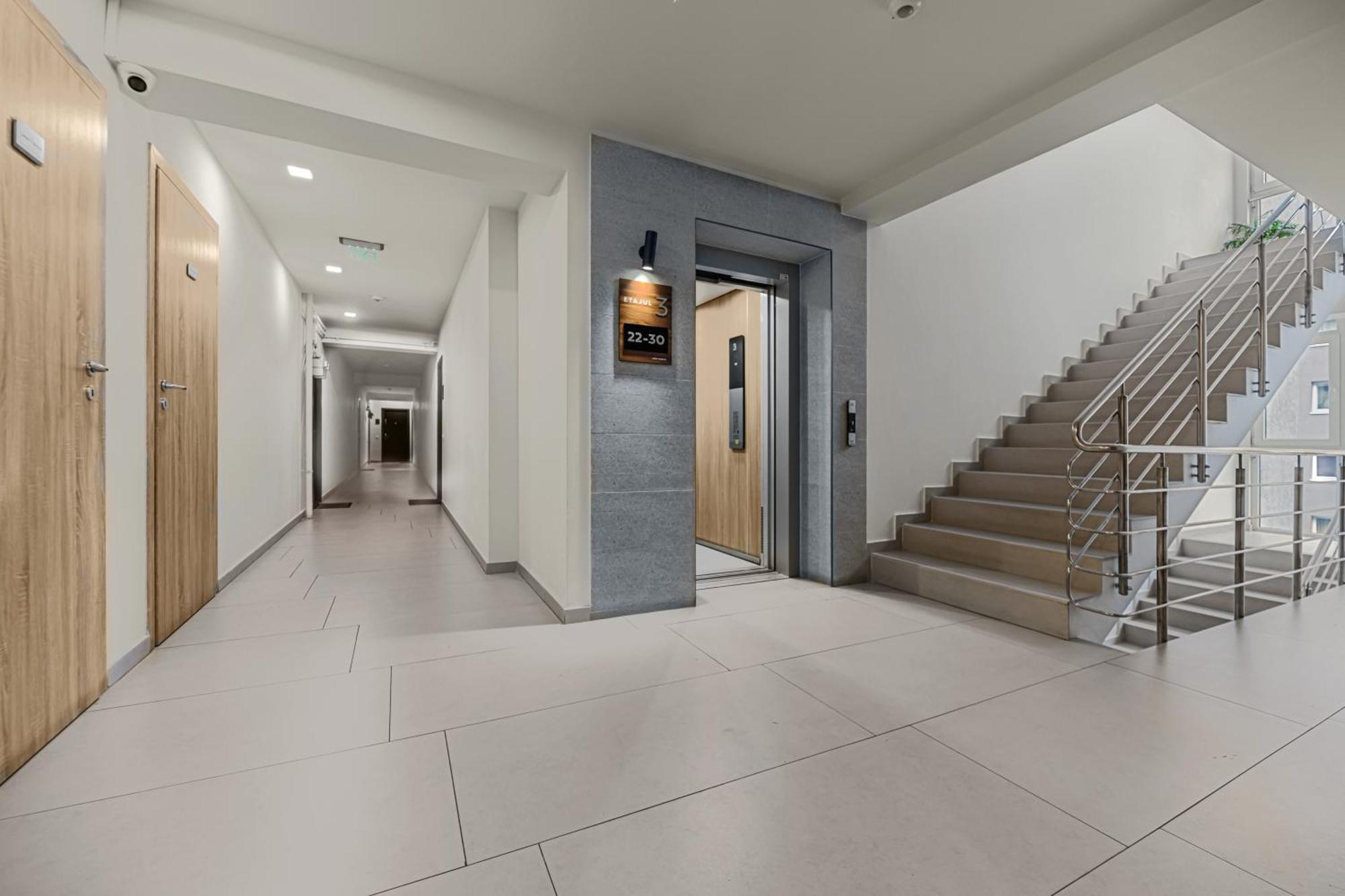 Ara Apart Hotel #2 Brasov Bagian luar foto