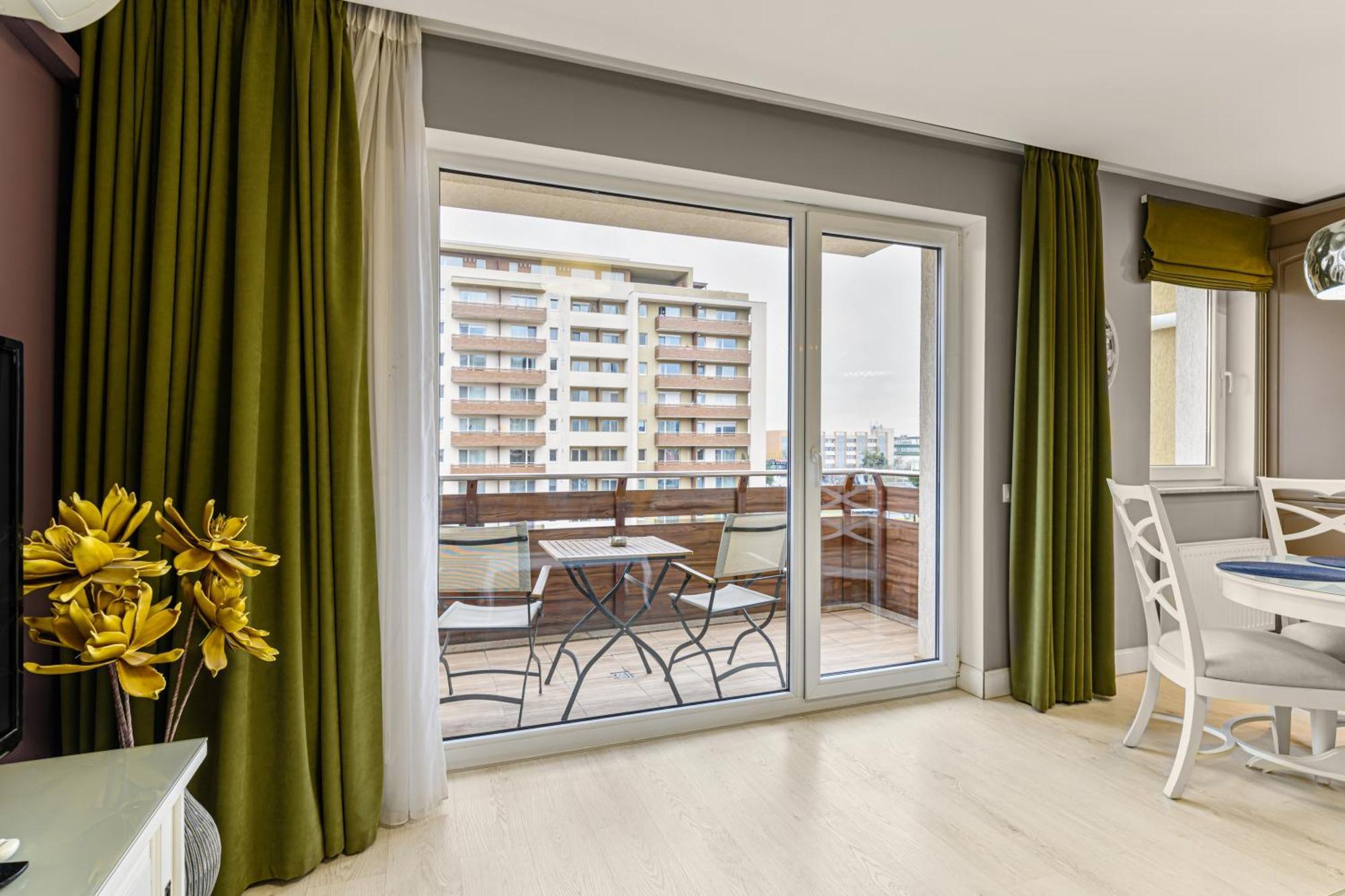 Ara Apart Hotel #2 Brasov Bagian luar foto