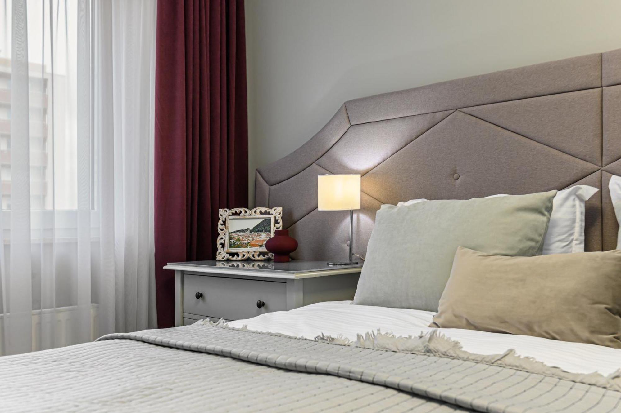 Ara Apart Hotel #2 Brasov Bagian luar foto